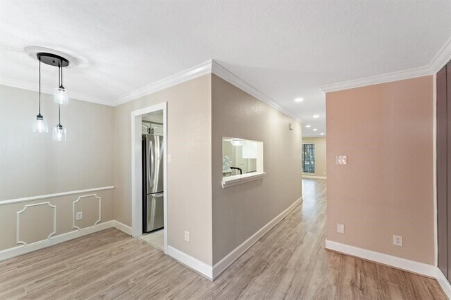 Building Photo - 14435 Still Meadow Dr