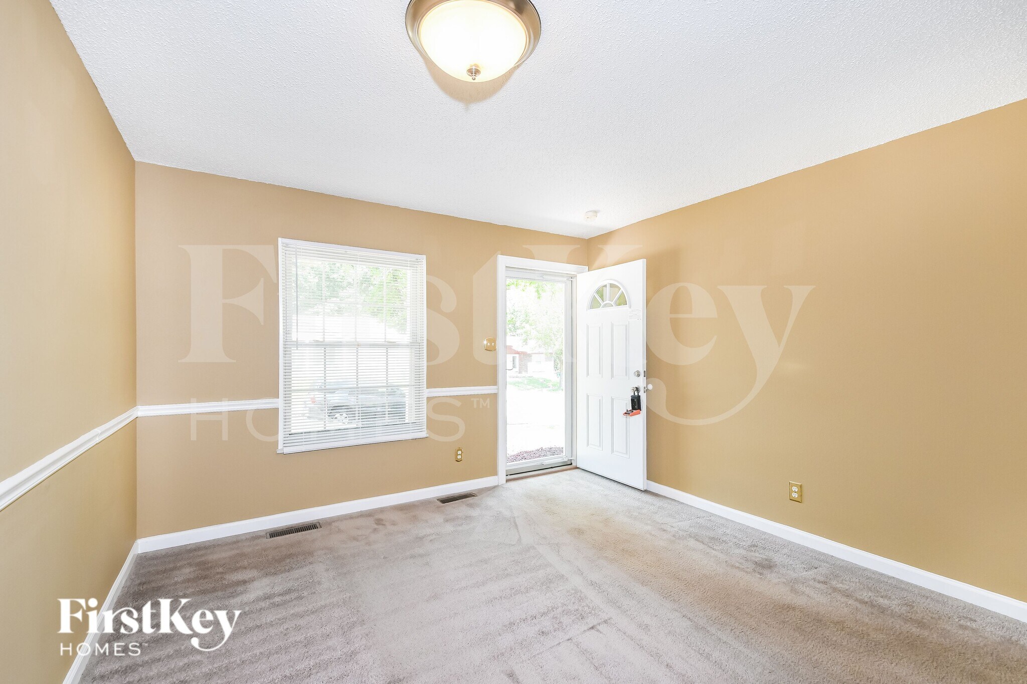 Building Photo - 6780 Lesli Mari Ct