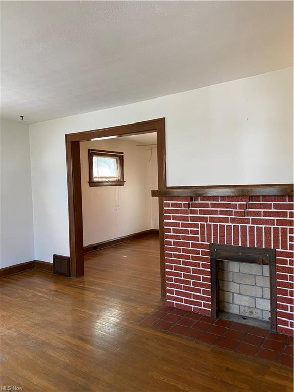 Building Photo - 3384 W 91st St