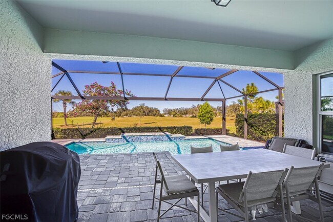 Building Photo - 2925 Willow Ridge Ct