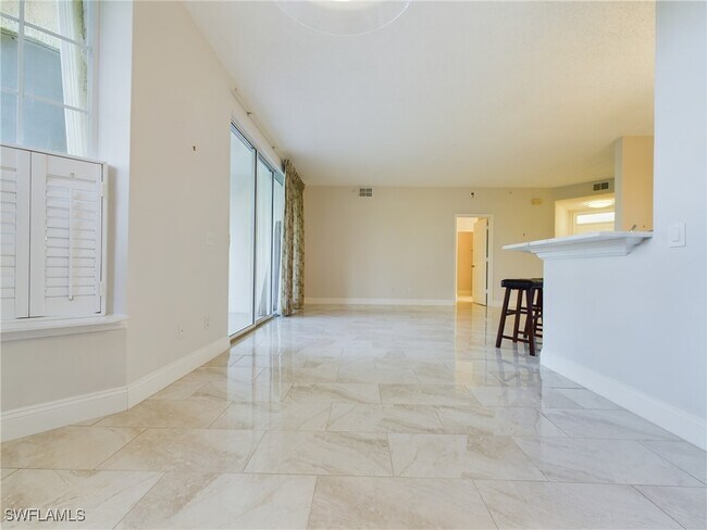 Building Photo - 85 Silver Oaks Cir