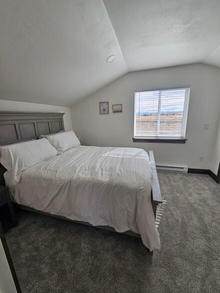 Building Photo - 720 Farmall Ln