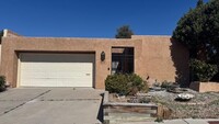 Building Photo - 6117 Rio Hondo Dr NE