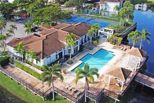 Building Photo - 9615 NW 1st Ct