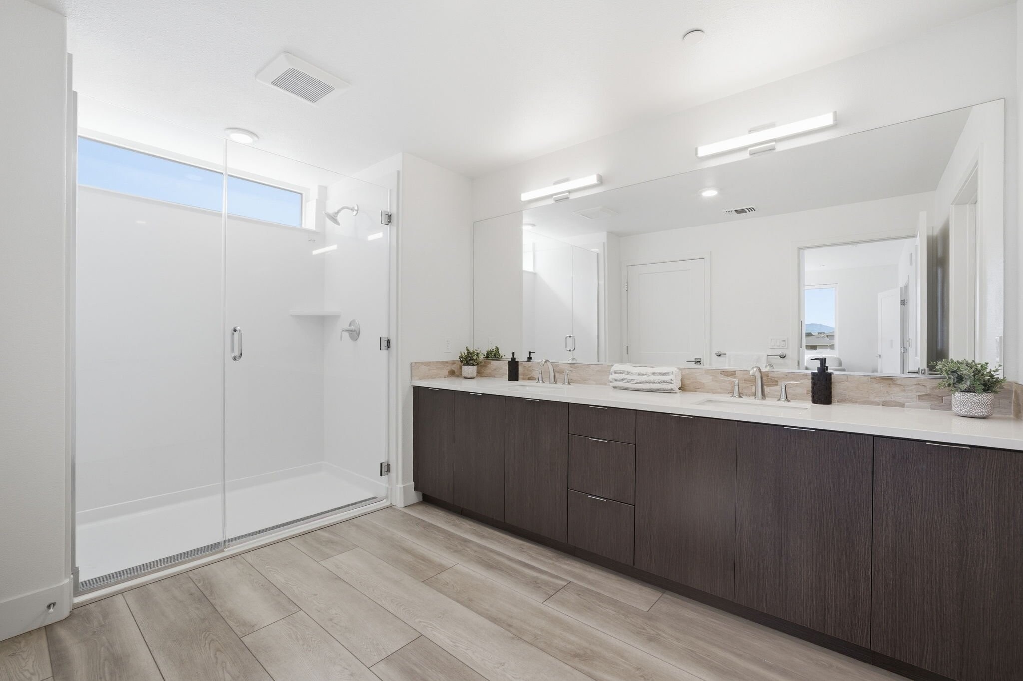 Building Photo - 3578 Rambla Pl