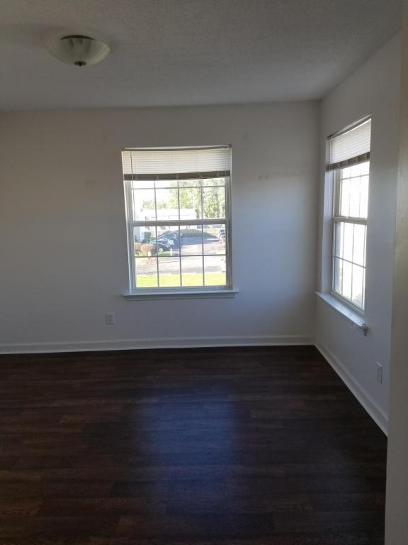 Building Photo - 8641 Southbridge Unit I