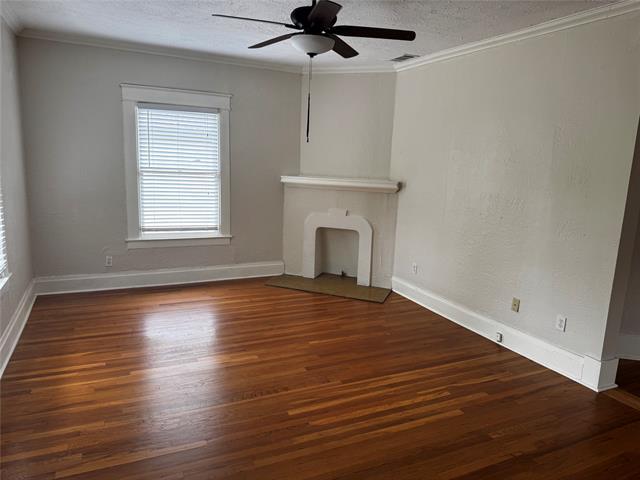 Building Photo - 4932 Victor St