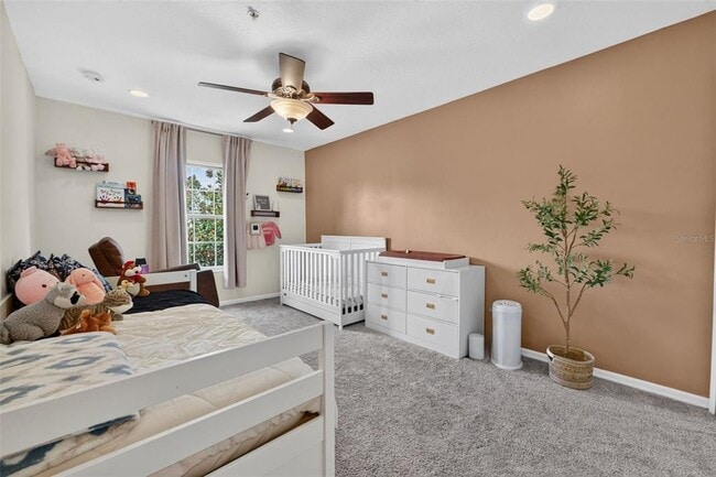 Building Photo - 6086 Chapledale Dr