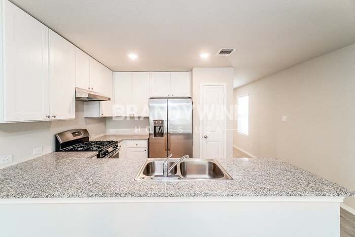 Building Photo - 7027 Winding Draw