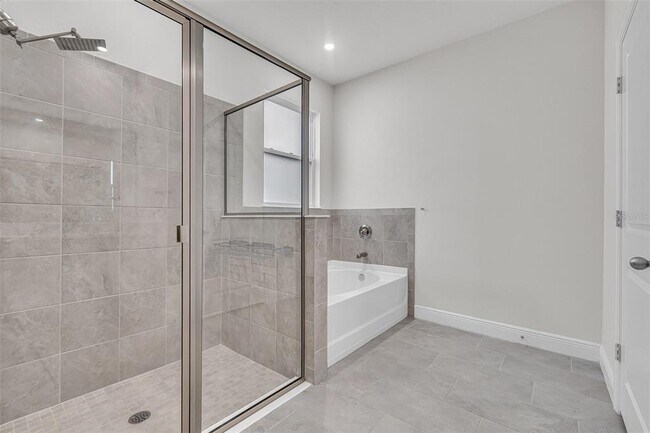Building Photo - 17821 Cantarina Cove
