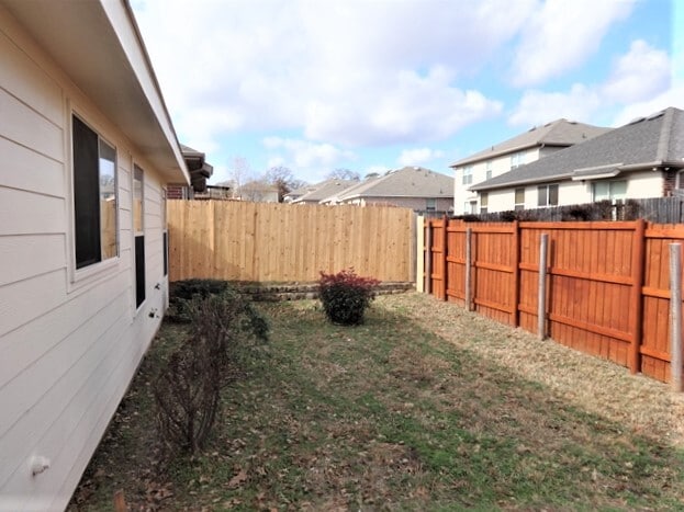 Building Photo - 7569 Vanessa Dr