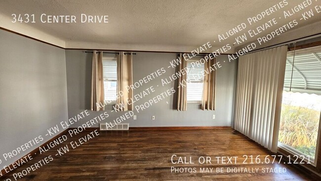 Building Photo - 3431 Center Dr