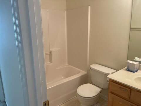 Building Photo - 264 Windcroft Ln NW