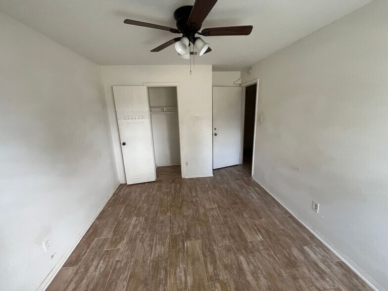 Building Photo - 11510 Early Mist Ct