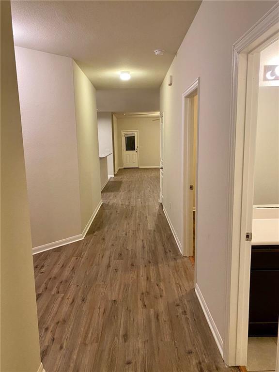 Building Photo - 172 Hollis Ln
