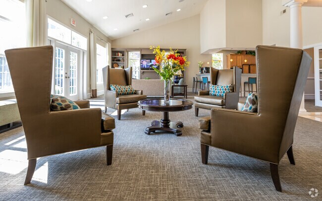 Clubroom - Elms Montjoy