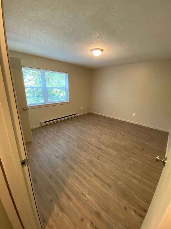 Building Photo - 2901 Lawnridge Ct