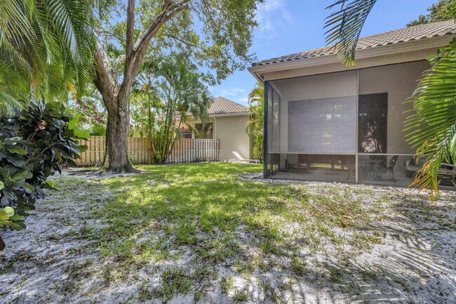 Building Photo - 4528 Barclay Fair Way