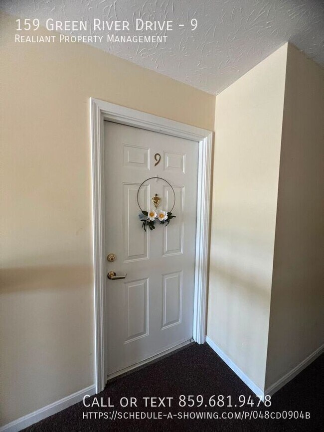 Building Photo - 159 Green River Dr