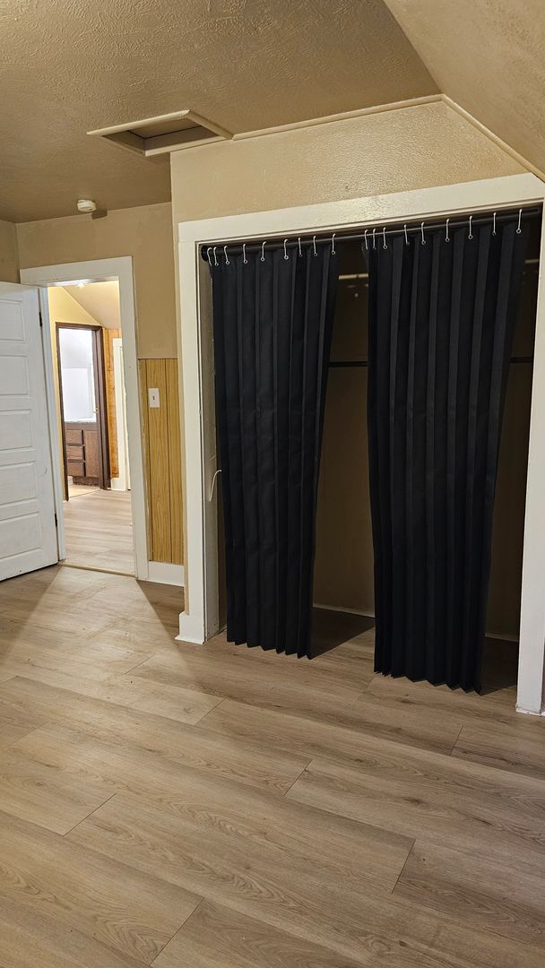 Building Photo - 529 N 7th St