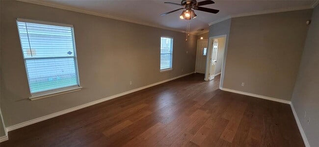 Building Photo - 204 Quail Hollow Dr