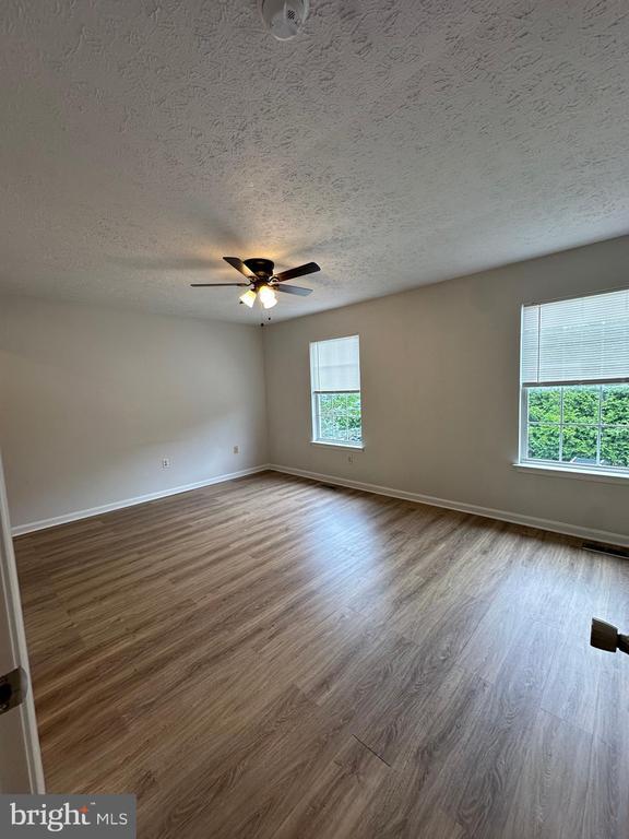 Building Photo - 309 Sherando Cir