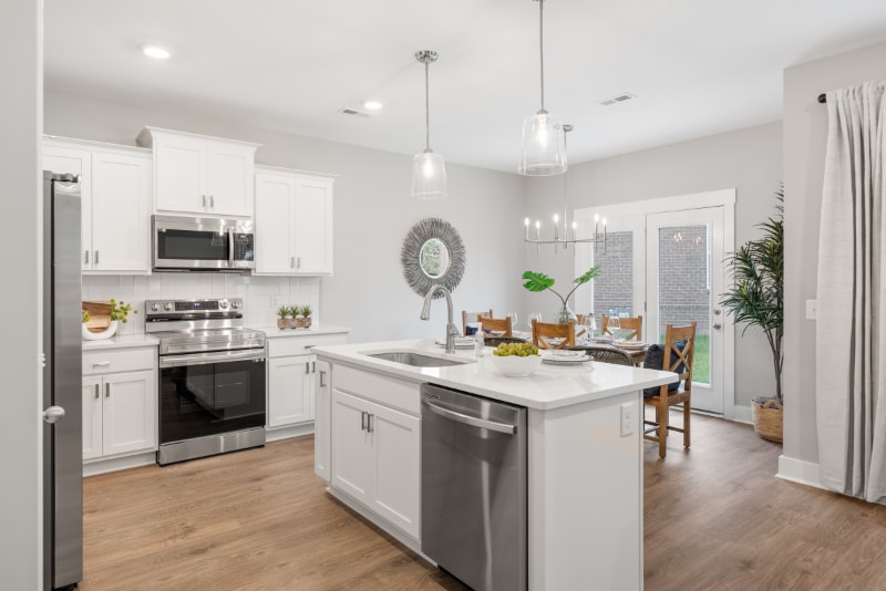 Building Photo - 229 Hudson Dr