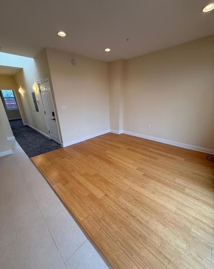 Building Photo - 532 8th St SE