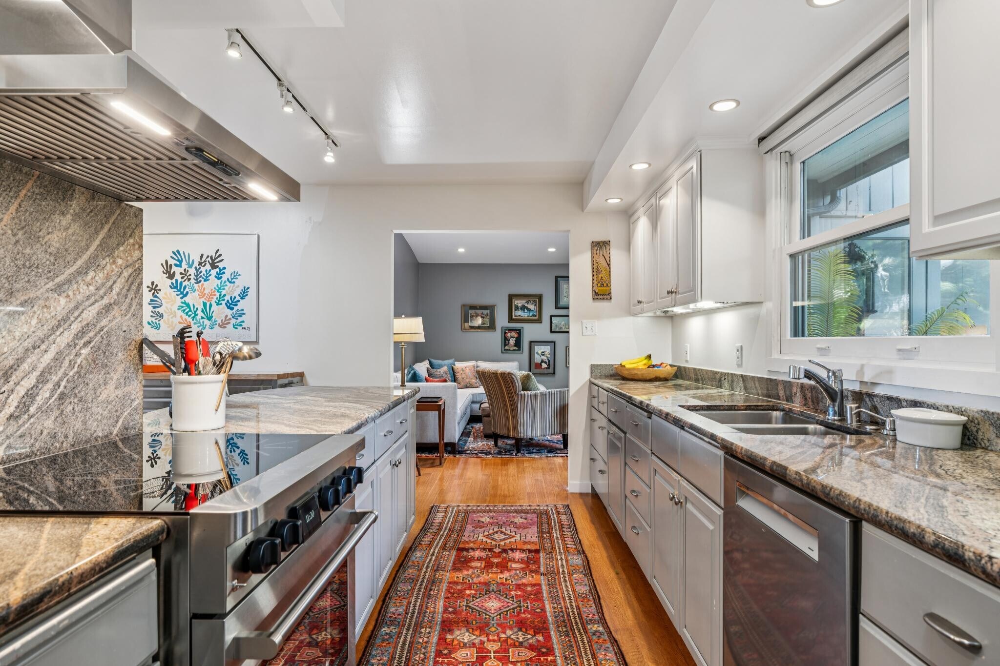 Building Photo - 664 Woodmont Ave