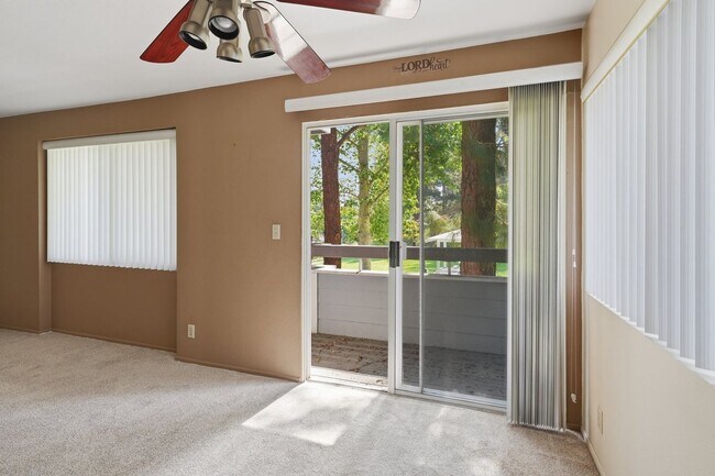 Building Photo - 26842 Claudette St