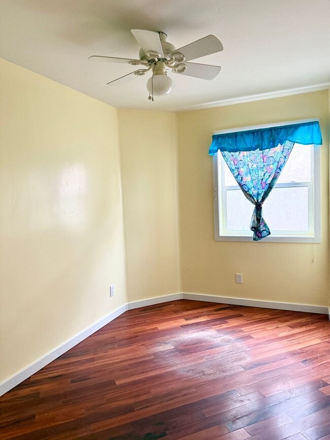 Building Photo - Stylish Bungalow in Hillcrest