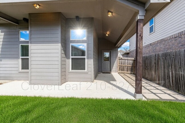 Building Photo - 7938 Headwaters Trail