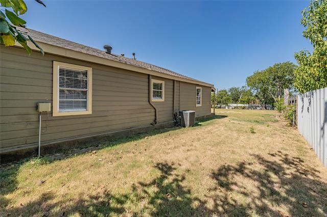 Building Photo - 3144 Olive Pl