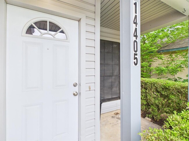 Building Photo - 14405 Tiffer Ln
