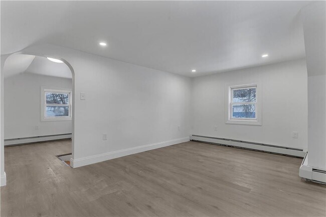 Building Photo - 115 Campbell Ave