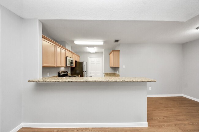 Building Photo - 1324 S Johnson St