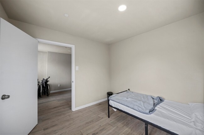 Building Photo - 22114 Merrymount Dr