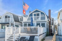 Building Photo - 413 Beach Front