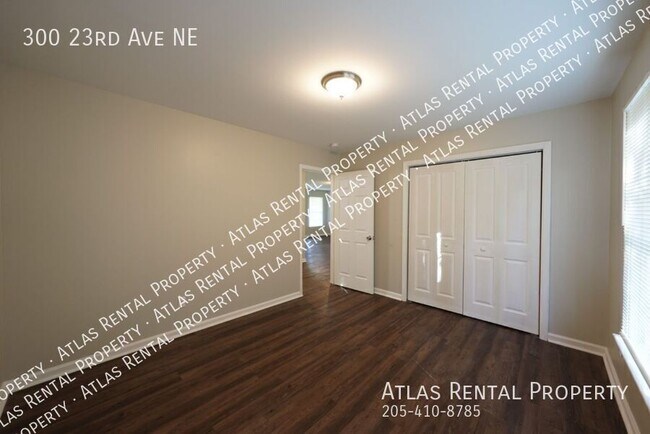 Building Photo - 300 23rd Ave NE