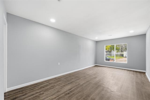 Building Photo - 904 21st St