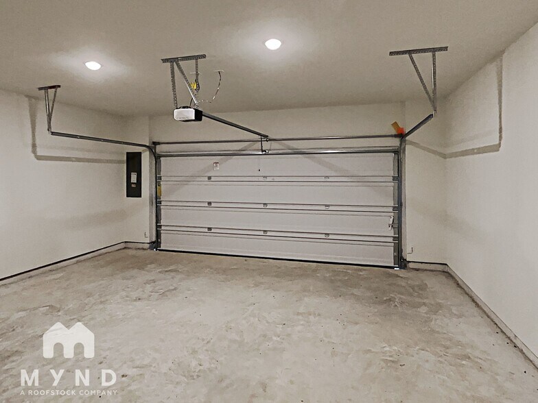 Building Photo - 262 Harvest Way