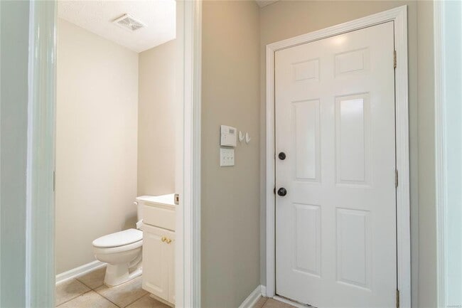 Building Photo - 9024 Hanston Ct