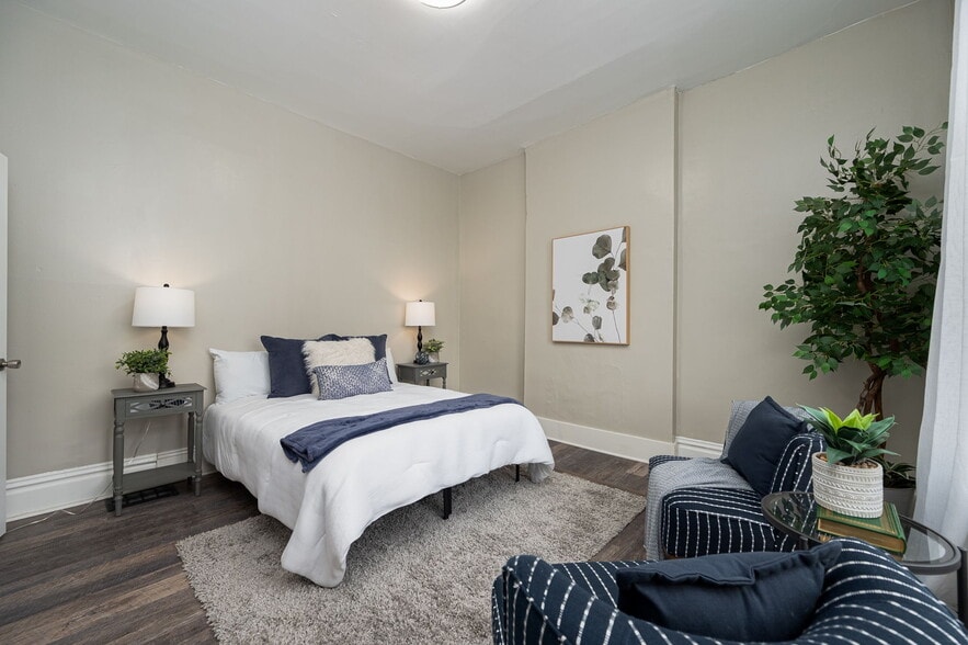 Bedroom 2 - 1256 Neil Ave