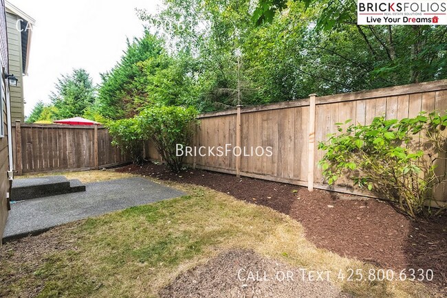 Building Photo - Welcoming Home in the Heart of Bothell's N...