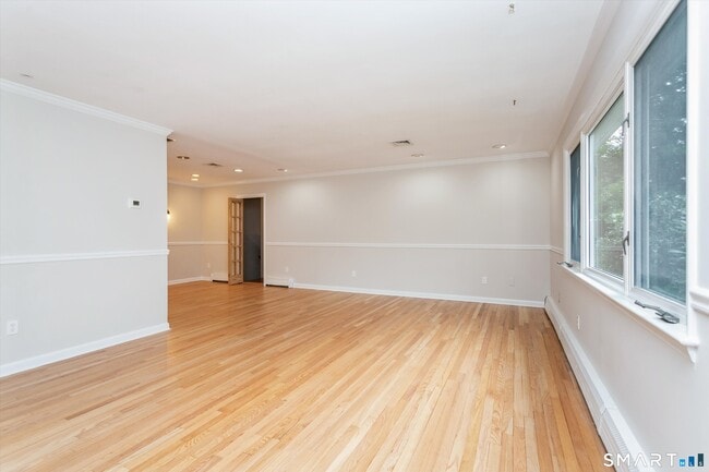 Building Photo - 4 Nappa Ln