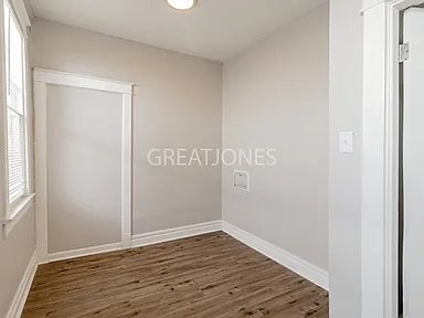 Building Photo - 4128 Schiller Pl