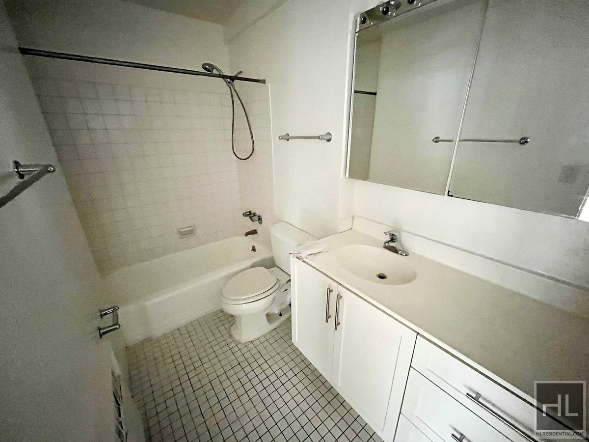 Building Photo - EAST 36 STREET