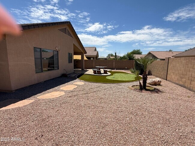 Building Photo - 12732 S 175th Dr