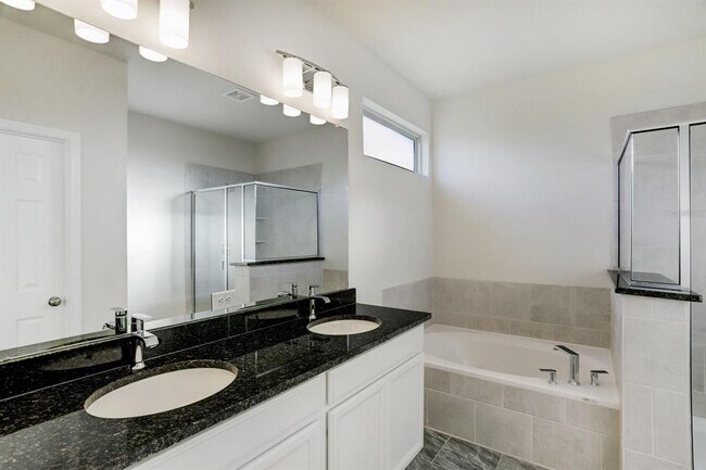 Building Photo - 3144 Founders Rock Dr
