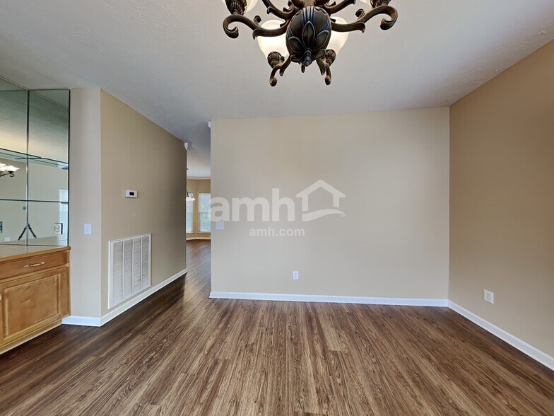 Building Photo - 308 Catspaw Ct